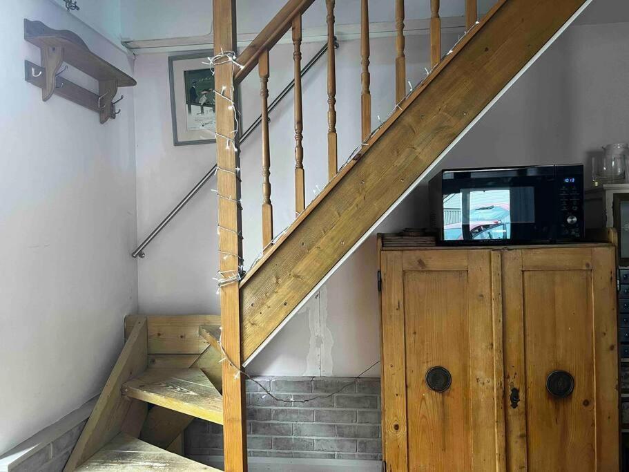Quirky 1 Bedroom Barn On The River In Arundel Ngoại thất bức ảnh